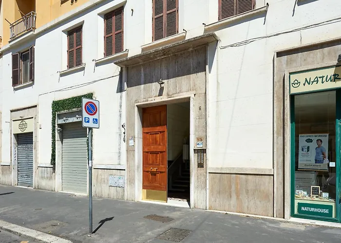 Vatican Boutique Stylish &quite